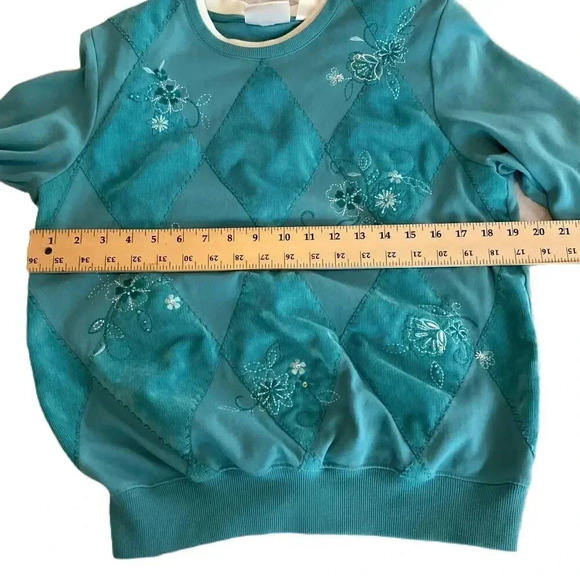 Alfred Dunner Turquoise Corduroy Embroidered Pullover Sweater Womens Small - Picture 5 of 7
